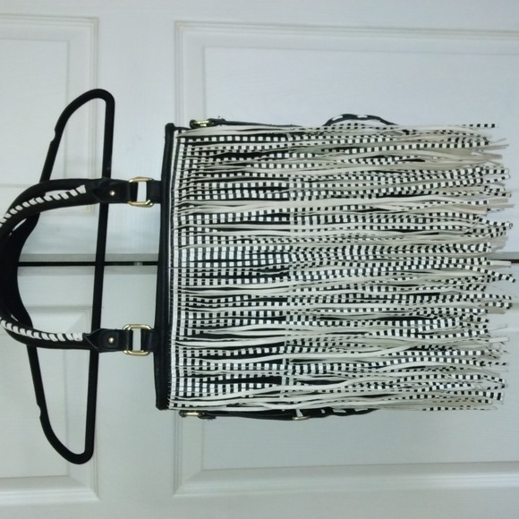 Steve Madden black and white fringe shoulder/crossbody bag - Picture 1 of 17